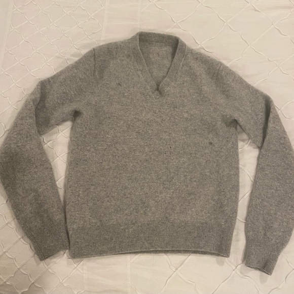 Sweaters - 100% cashmere sweater (read description)